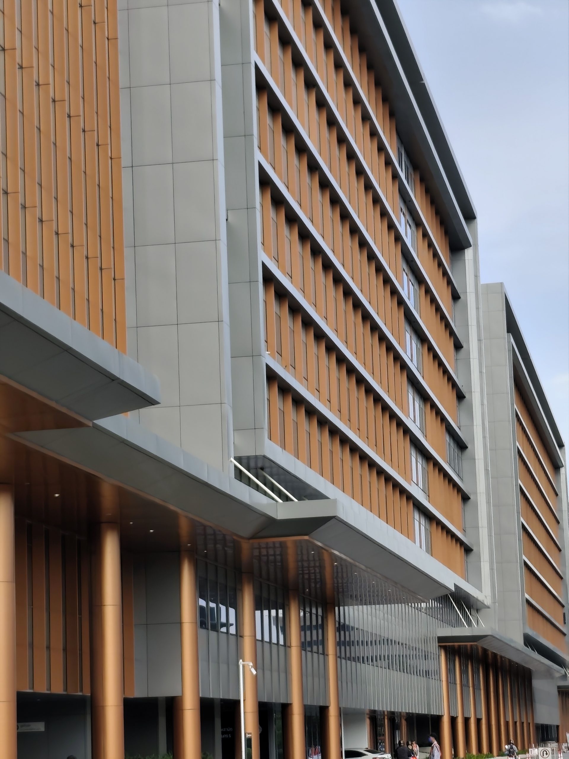 ศูนย์ราชการเฉลิมพระเกียรติ ๘๐ พรรษา ๕ ธันวาคม ๒๕๕๐ โซน C